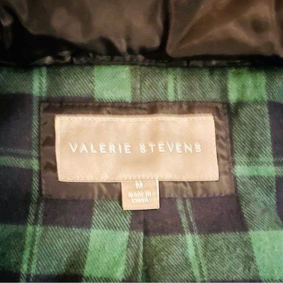 Women’s vest with hood - Picture 5 of 5